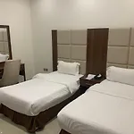 Laperla Hotel